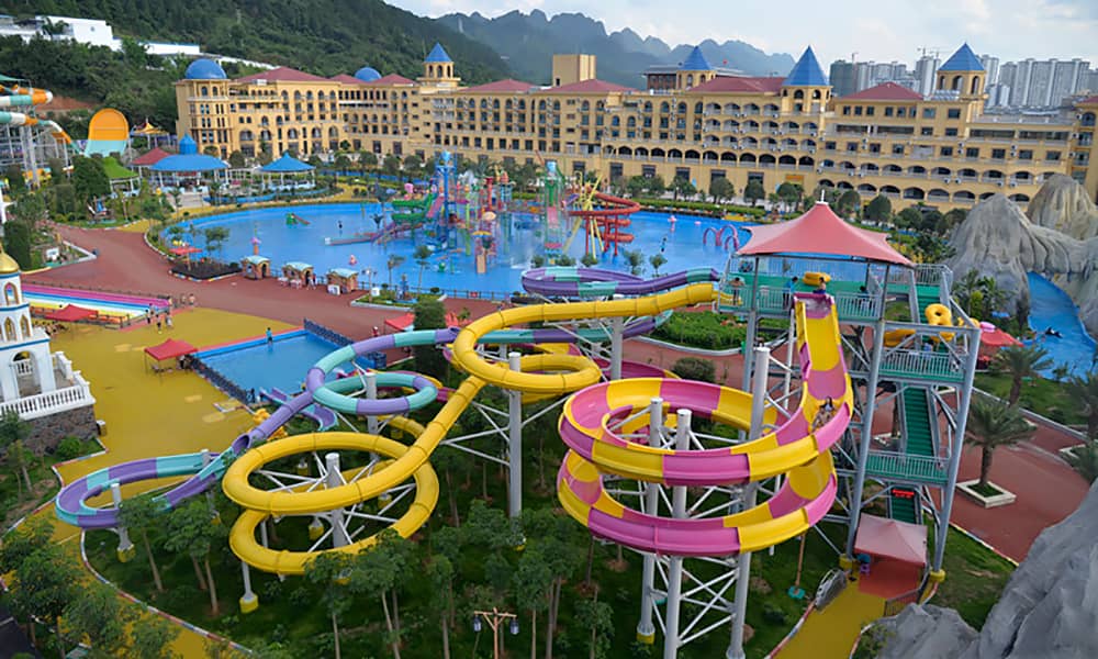 荔波冰雪水世界主题乐园螺旋滑道 荔波冰雪水世界主题乐园螺旋滑道