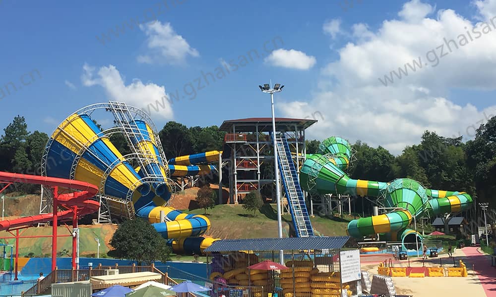 湖南长沙乐水魔方水世界超级龙卷风、暴风谷组合滑道