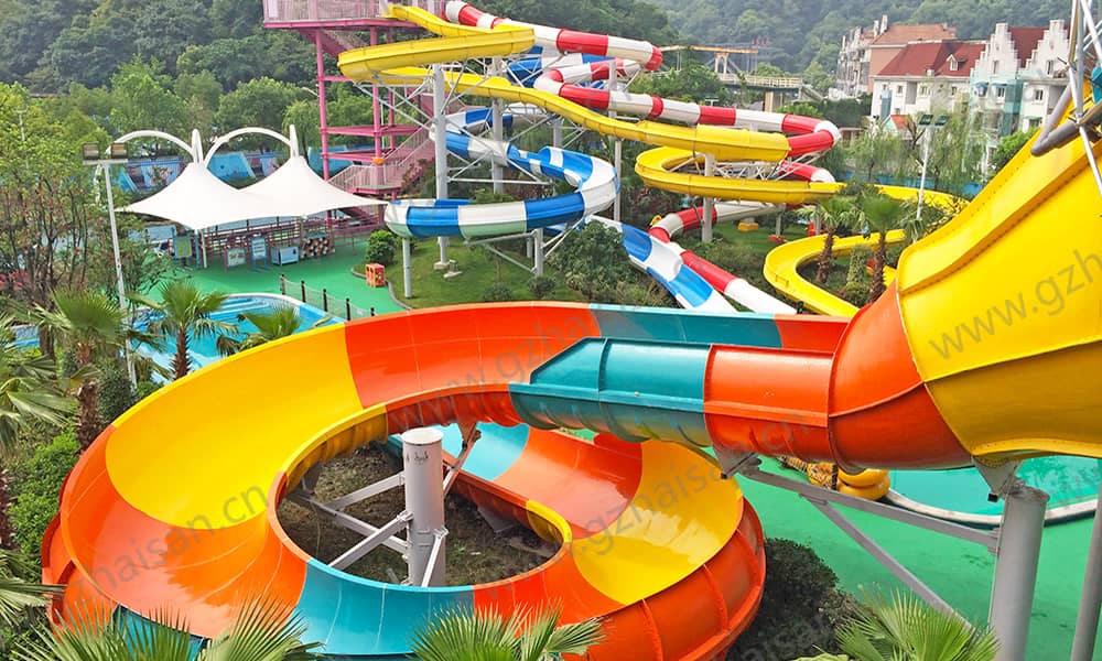 浙江杭州浪浪浪水公园大喇叭、螺旋滑道