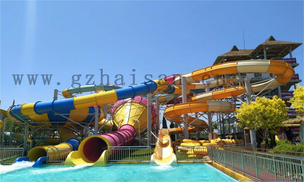水上游乐设施制造商引领行业新潮流