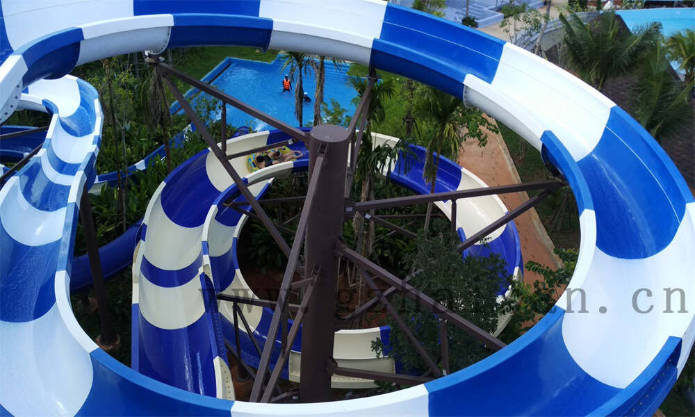 如何在水上乐园设计中融入环保元素?