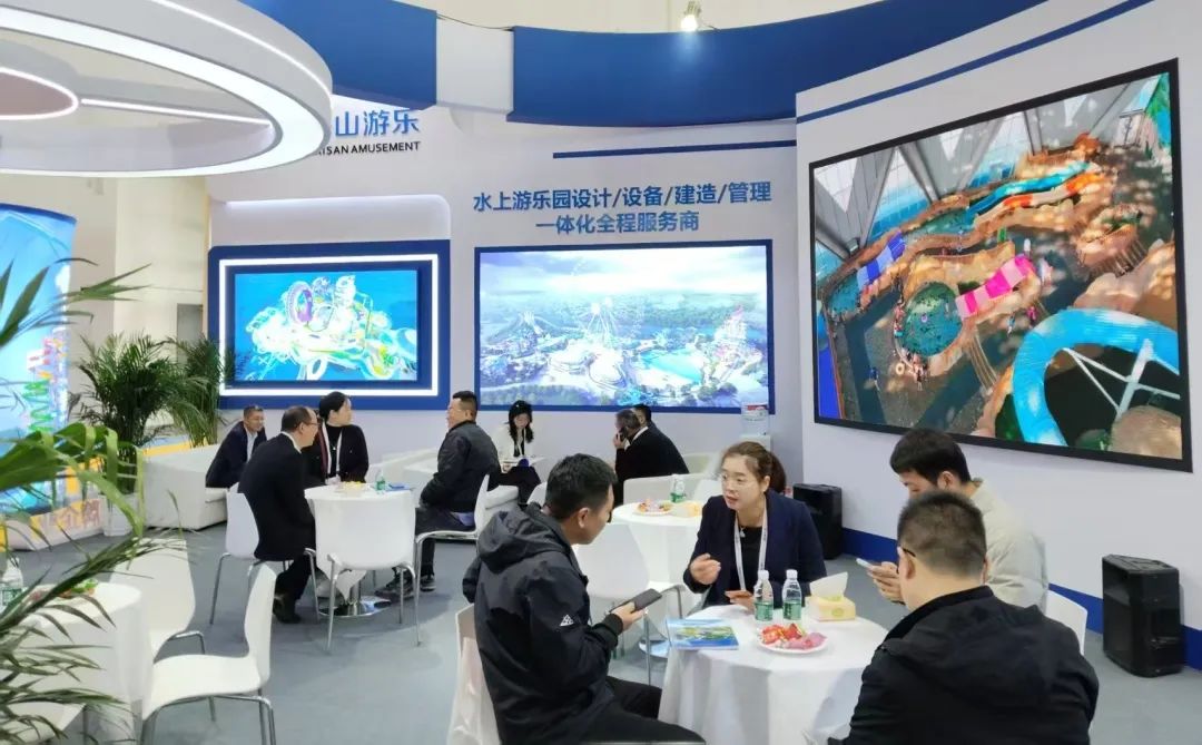 齐聚北京，共绘蓝图 | jinnianhui今年会游乐亮相2025北京国际游乐展，展现行业领军者风采