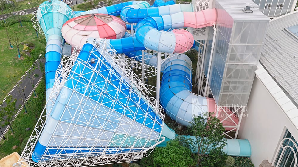 打破季节边界，定义全季狂欢｜超级魔法时空组合滑道，引领水乐园新纪元