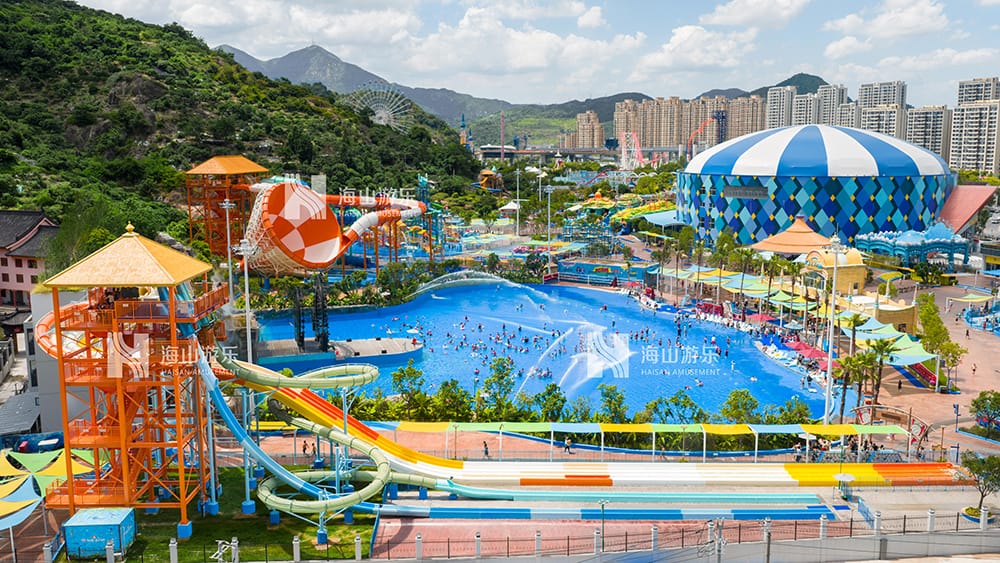 科技铸就非凡体验，专业成就行业标杆——jinnianhui今年会游乐荣膺2025金冠奖“杰出水滑道设备奖”